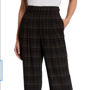 Vince plaid trouser in black/brown.